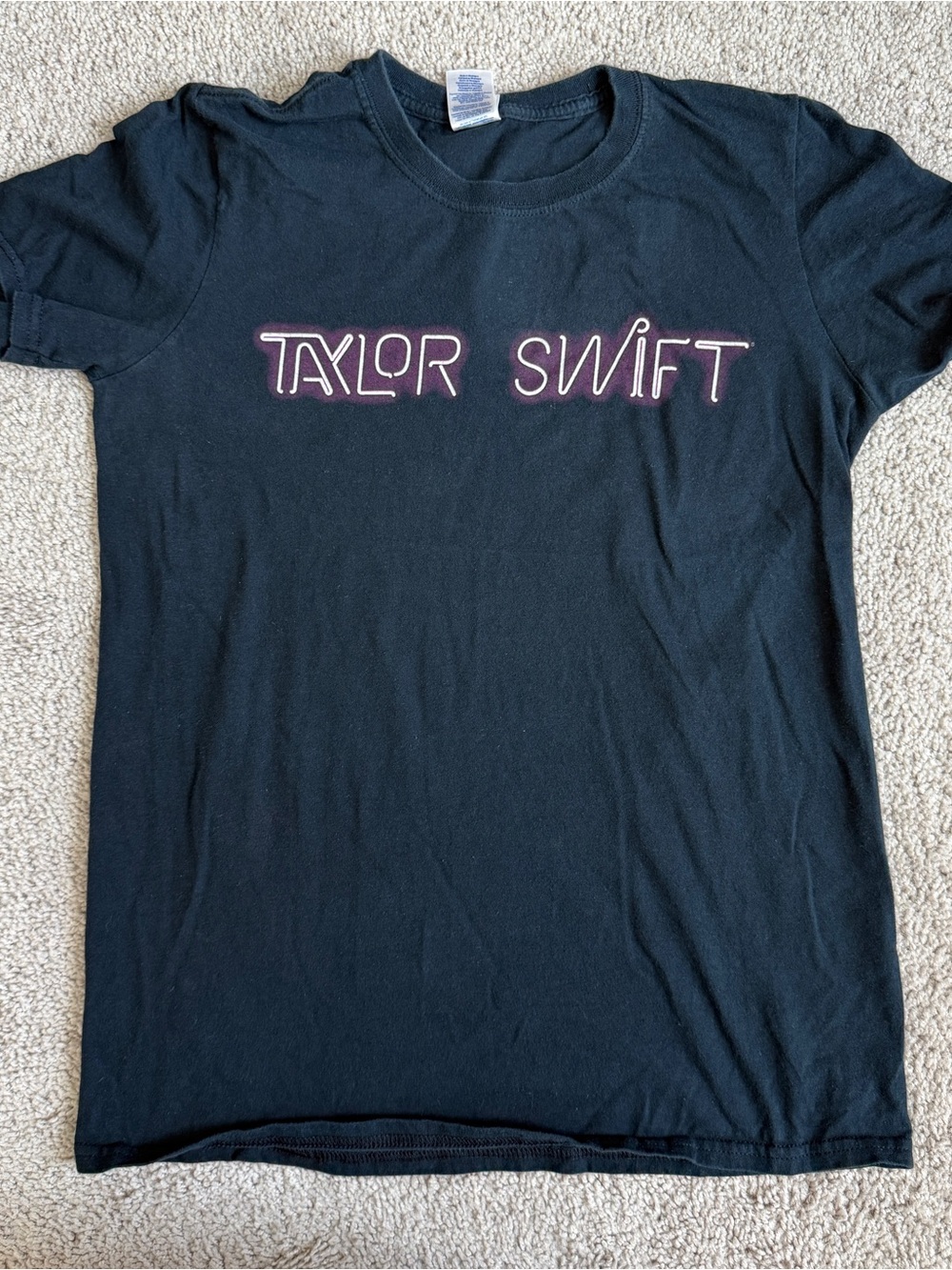 Taylor Swift 1989 World Tour Shirt Black Neon Graphic Concert Tee Small
